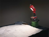 torcia-Milwaukee-M18-IL0